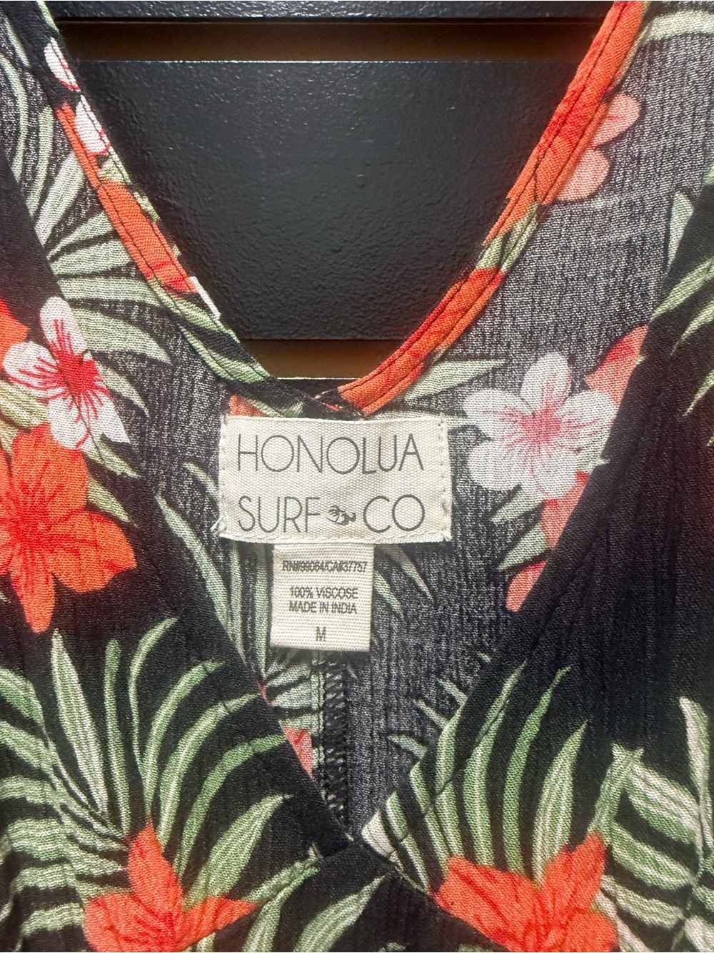 NWT Honolua Surf Co Hawaiian Floral Mini Dress Black Medium - Picture 3 of 5